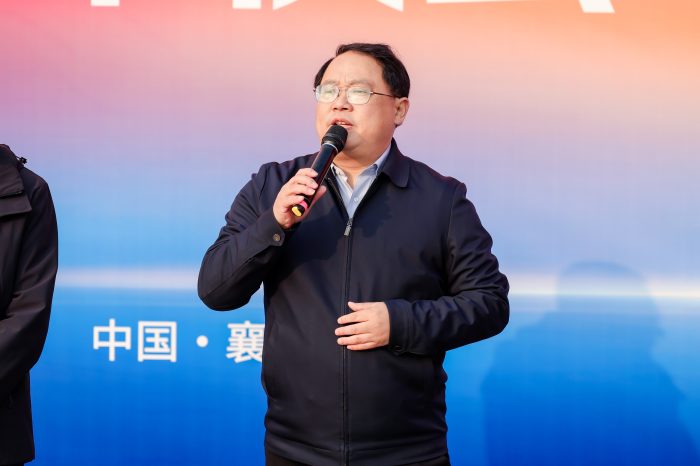 202512201437431396849342